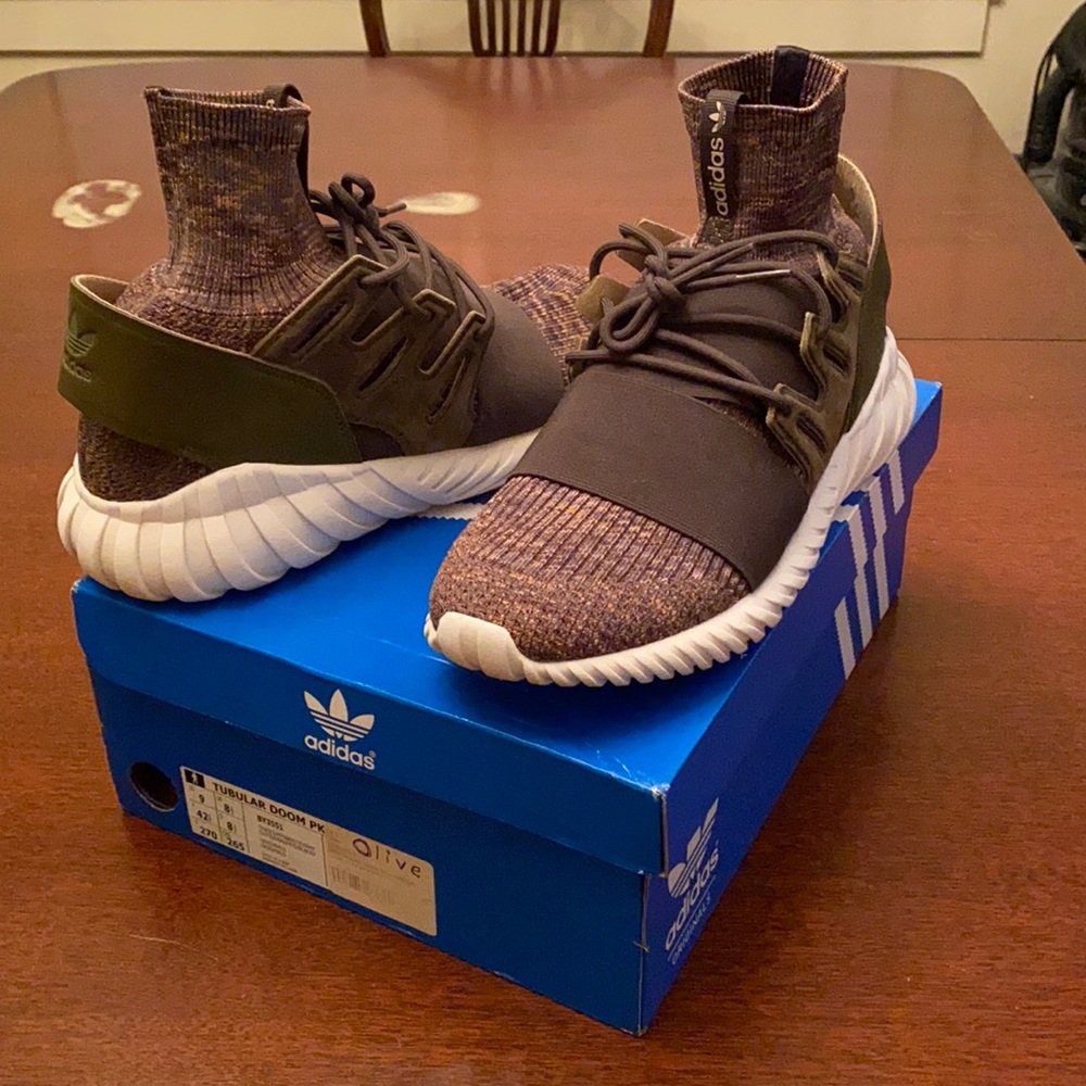 Adidas Tubular Doom Primeknit `Trace Olive’ Sz. 9